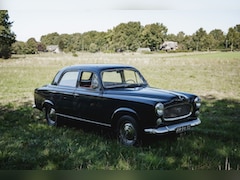 Peugeot 403
