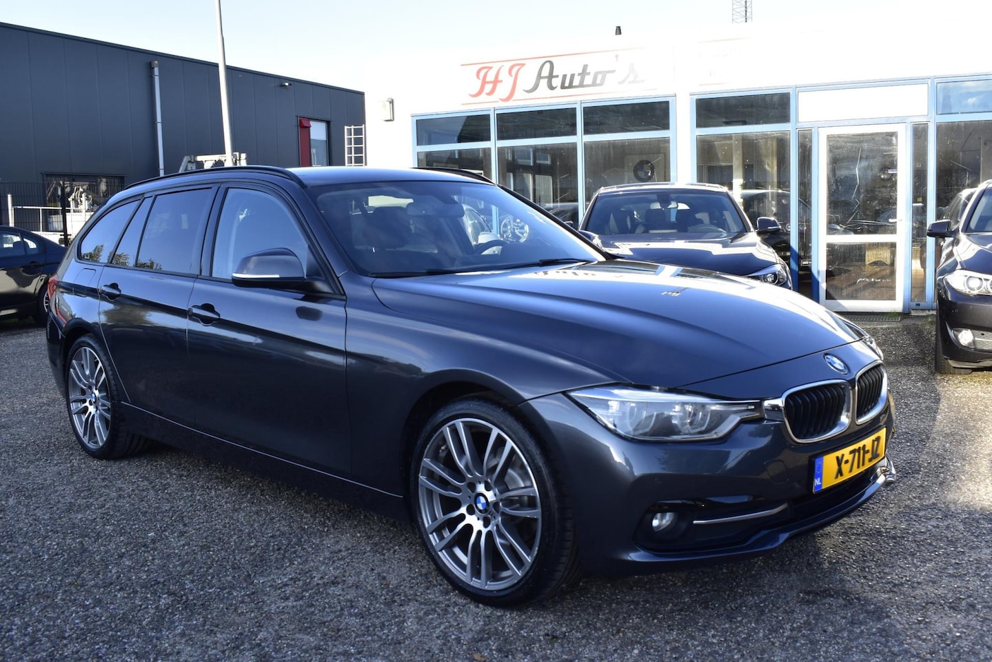 BMW 3-serie Touring - 320i Sport 320i Sport - AutoWereld.nl