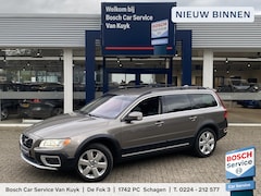 Volvo XC70 - 3.2 Summum / 6 Cilinder / AWD / Automaat / Vol-Leder / NL-Auto / Stoelen met Geheugen / St