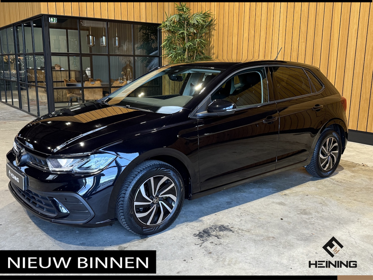 Volkswagen Polo - 1.0 TSI Life 96 PK. Navi. Apple-carplay. Hollandse auto met NAP - AutoWereld.nl