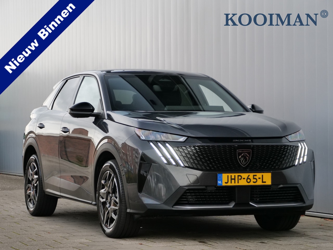 Peugeot 3008 - 1.2 Hybrid 136pk Allure Automaat Navigatie / Camera / 19 inch - AutoWereld.nl
