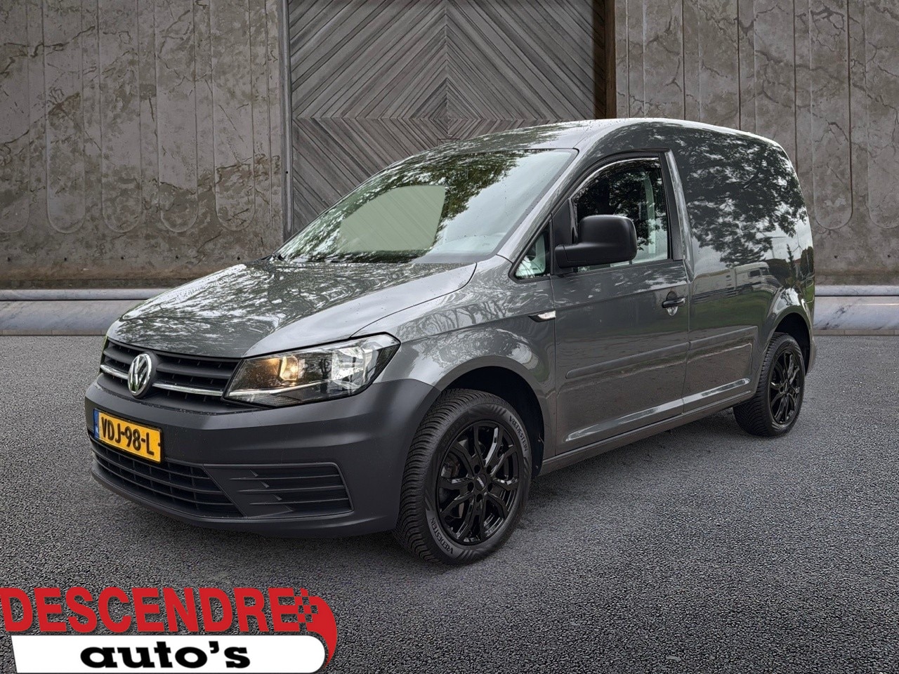 Volkswagen Caddy - 2.0 TDI L1H1 BMT Economy Business 2.0 TDI L1H1 BMT Economy Business - AutoWereld.nl