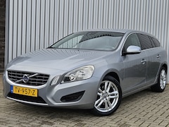 Volvo V60 - 2.0 D3 5-Cilinder /Dealer Onderhouden/PDC/Trekhaak