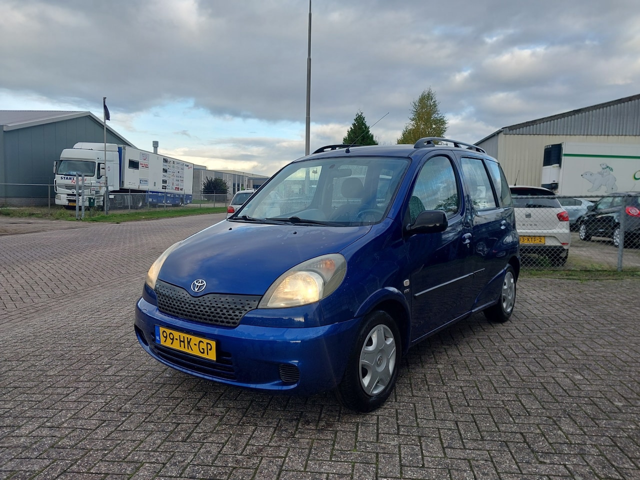 Toyota Yaris Verso - 1.5-16V VVT-i Sol !! VOL JAAR APK !! - AutoWereld.nl