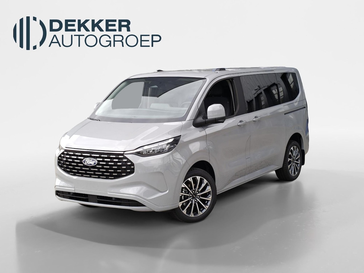 Ford Model T - Custom Titanium X PHEV L1H1 - DAK AIRCO - GREY MATTER - TREKHAAK - AutoWereld.nl