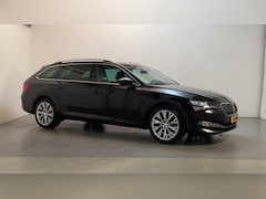 Skoda Superb Combi - 1.5 TSI 150pk DSG ACT Business Edition Stoelverwarming Navigatie Sfeerverlichting Leder-Al