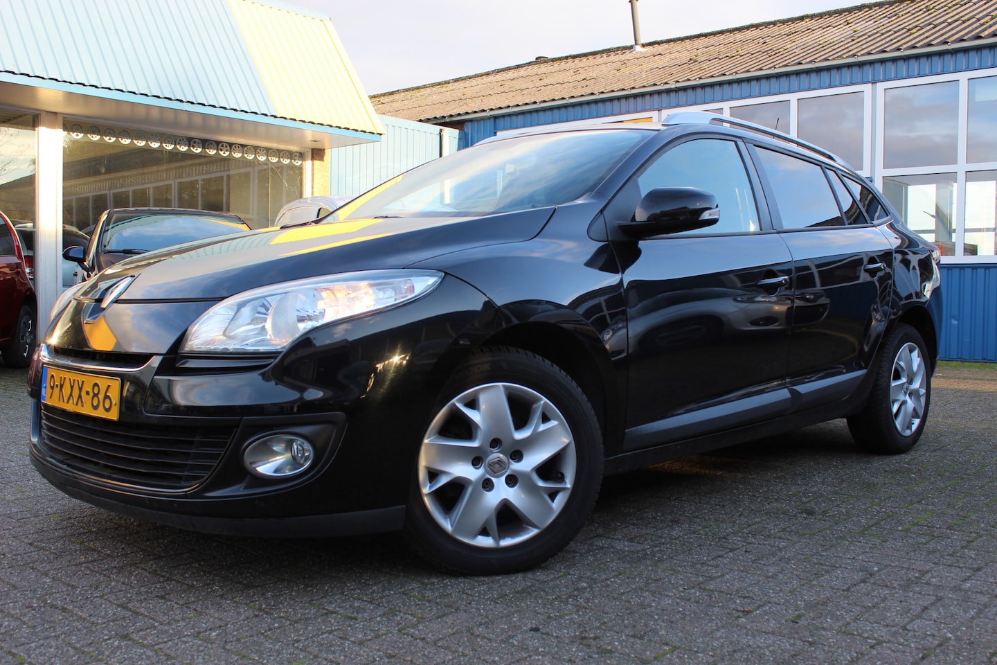 Renault Mégane Estate - 1.2 TCe "Expression" Cruise - Airco - Navi !!! 115 Pk - AutoWereld.nl