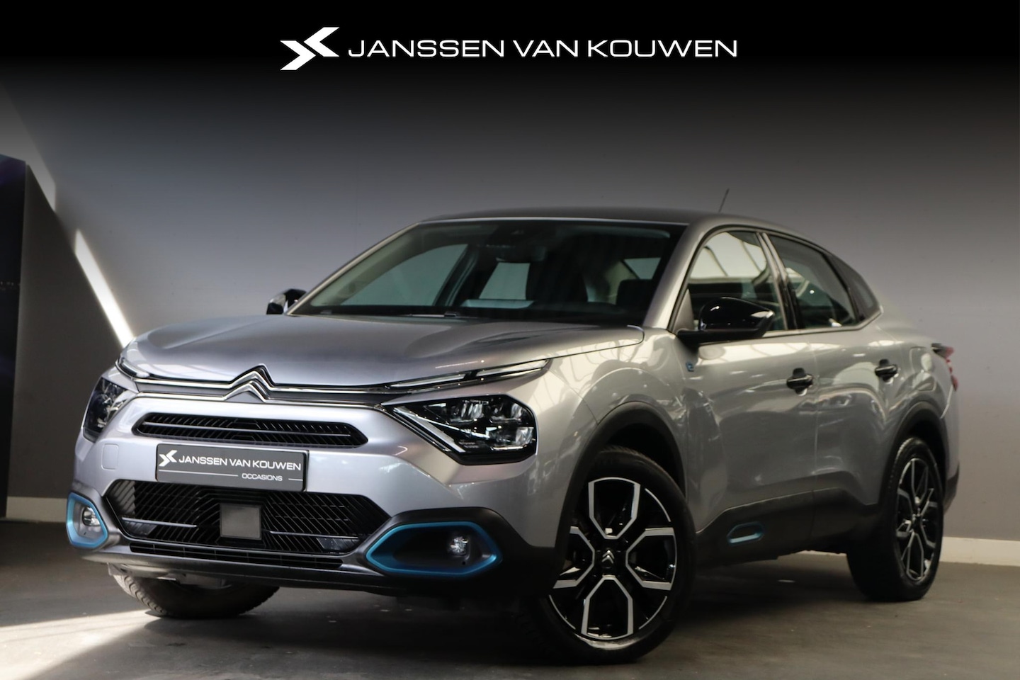 Citroën Ë-C4 X - Feel 50 kWh Navi Apple Carplay Climate Control 18" LMW - AutoWereld.nl