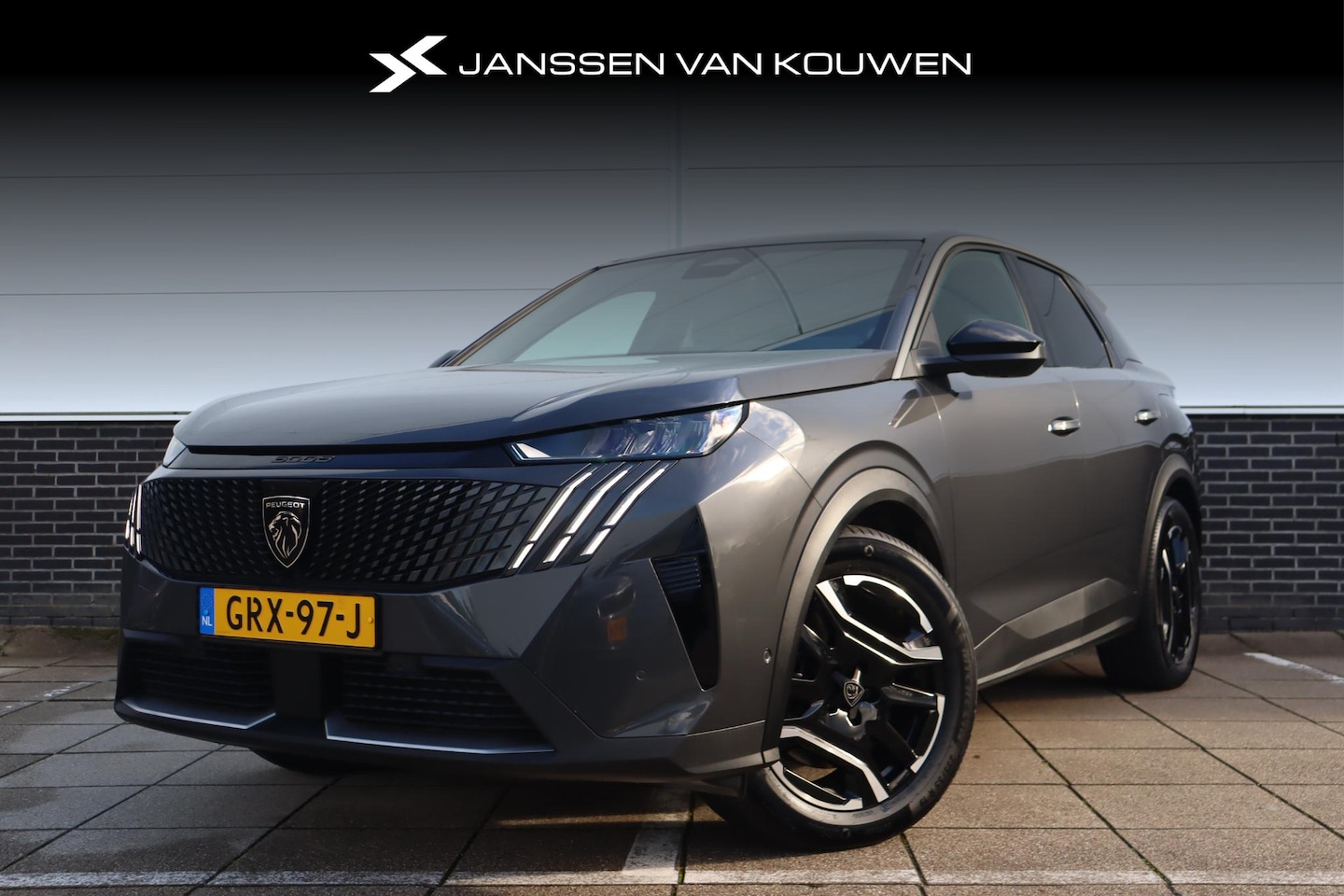 Peugeot e-3008 - Allure Avantage 210 73 kWh * Navigatie * Warmtepomp * Achteruitrijcamera * - AutoWereld.nl