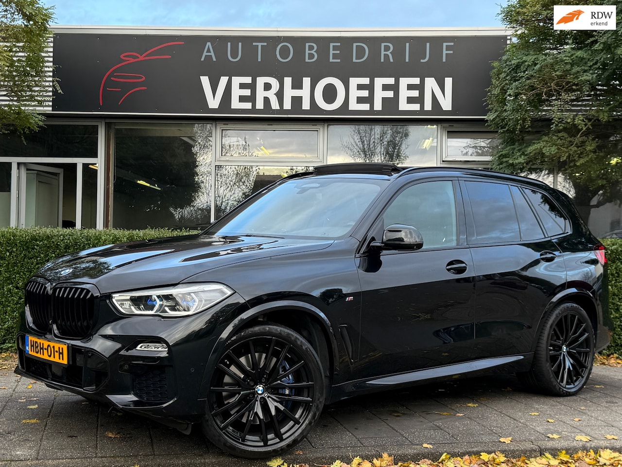 BMW X5 - M50i High Executive - SKYLOUNGE - LASER LIGHT - MASSAGE - 4 WIELBESTURING ! - AutoWereld.nl