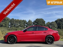 Alfa Romeo Giulia - 2.0 T Veloce Q4 Rosso, Pano, 19 inch, Vol