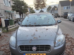 Fiat Croma - 2.2-16V Corporate