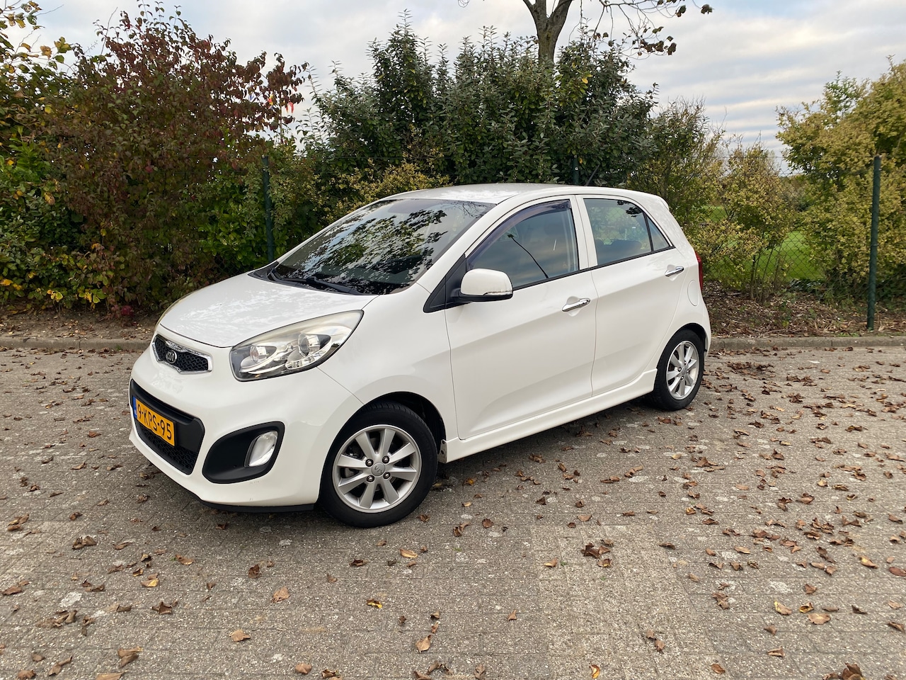 Kia Picanto - 1.2 CVVT ISG Super Pack - AutoWereld.nl