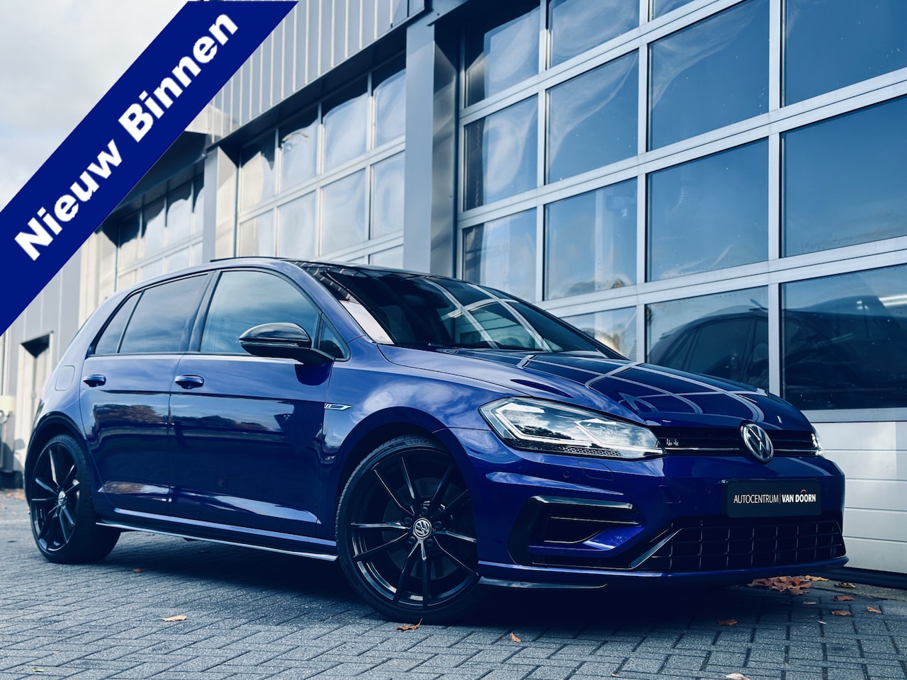 Volkswagen Golf - 2.0 TSI | R | 310pk | 4Motion | Automaat | Panodak | Dynaudio | Geluidsklep | Leer | Virtu - AutoWereld.nl