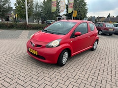 Toyota Aygo - 1.0-12V +