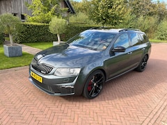 Skoda Octavia Combi - 2.0 TSI RS