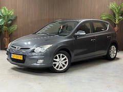 Hyundai i30 - 1.4i Blue Dynamic