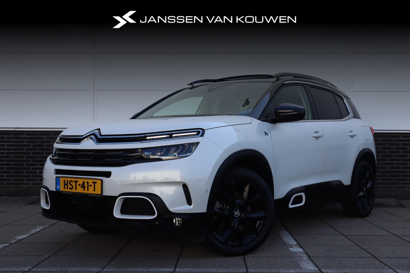 Citroën C5 Aircross - 1.6 Plug-in Hybrid AG2R / Panoramadak / Black Pack / Afneembare Trekhaak - AutoWereld.nl