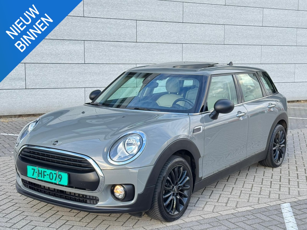 MINI Clubman - Mini 1.5 One DAK/NAVI/PANO - AutoWereld.nl