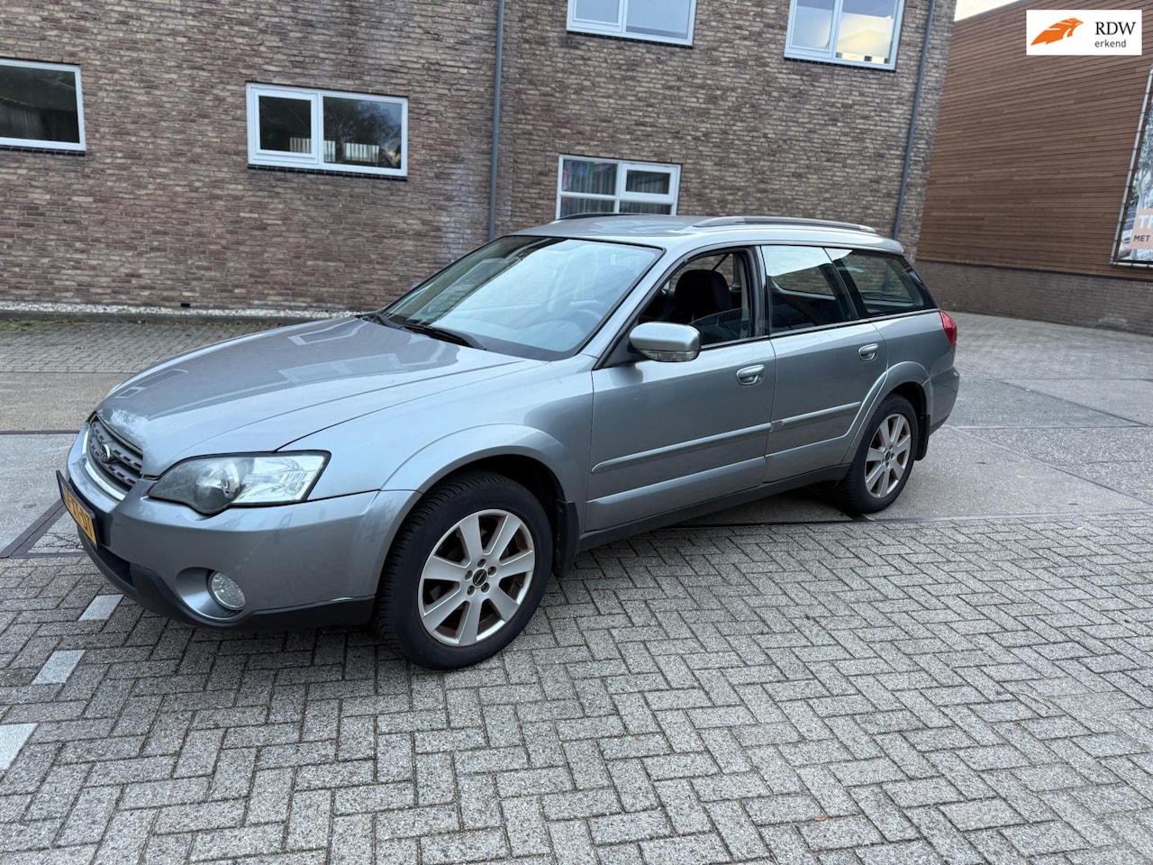 Subaru Outback - 2.5i Comfort 2.5i Comfort - AutoWereld.nl