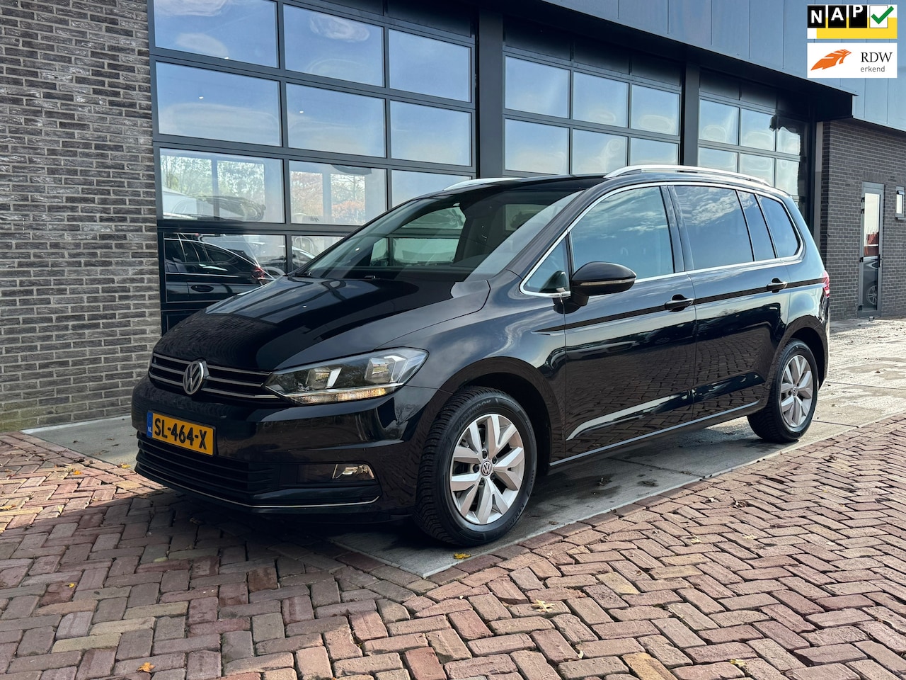 Volkswagen Touran - 1.4 TSI Highline 7p | Navi | Clima | Cruise | Stoelverwarming | - AutoWereld.nl