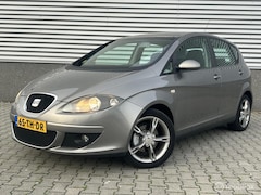 SEAT Altea - 2.0 FSI Stylance airco, cruise, PDC, trekhaak