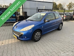 Peugeot 206 - 1.4 nieuwe apk km 140.000 airco