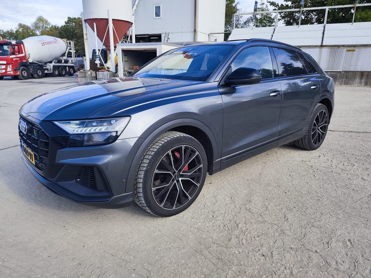 Audi Q8 - 50 TDI 286pk Quattro Pro Line S S-Line Matrix Led B&O Panoramadak Vollleder 22" 130dkm!! - AutoWereld.nl