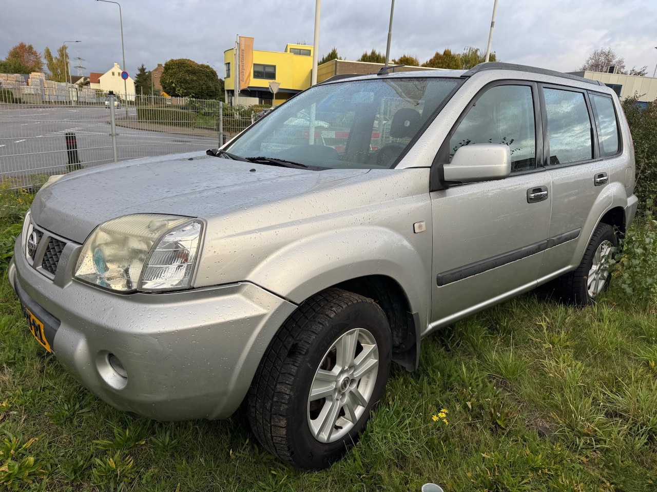 Nissan X-Trail - 2.0 Comfort 2wd 2.0 Comfort 2wd - AutoWereld.nl