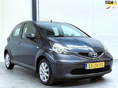 Toyota Aygo - 1.0-12V +
