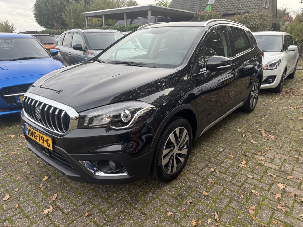 Suzuki S-Cross - 1.4 Boosterjet Style Allgrip Smart Hybrid / Leer / Panoramadak - AutoWereld.nl
