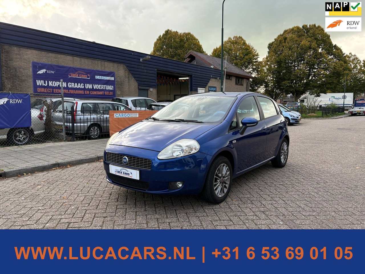 Fiat Grande Punto - 1.4 Dynamic CRUISE + TREKHAAK + NIEUWE APK! - AutoWereld.nl