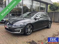 Volkswagen Golf - 1.4 TSI GTE