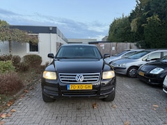 Volkswagen Touareg - 4.2 V8