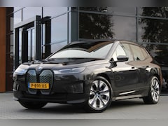 BMW iX - xDrive50 High Executive 112kWh | HUD | H&K | Trekhaak