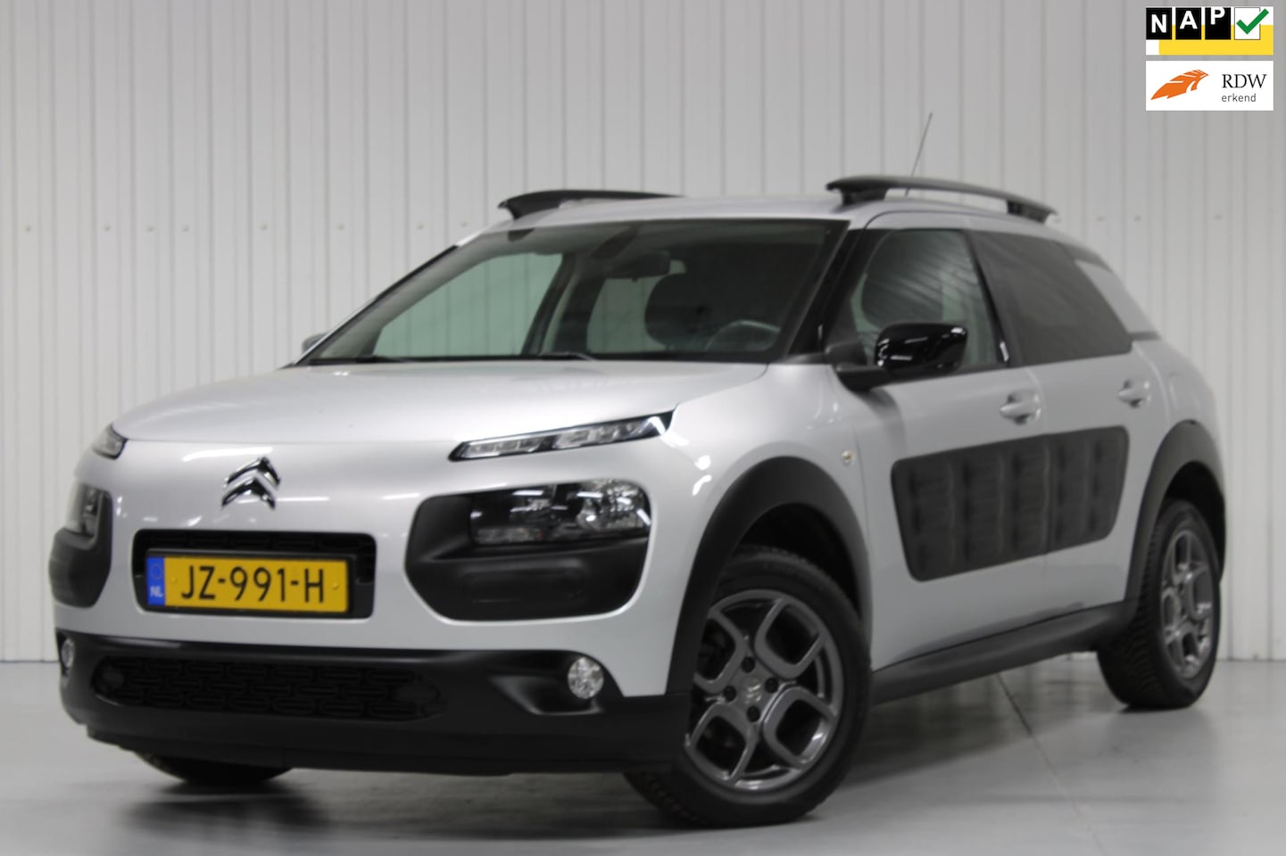 Citroën C4 Cactus - 1.2 PureTech Shine 1.2 PureTech Shine - AutoWereld.nl