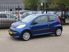 Peugeot 107 - 1.0-12V XR