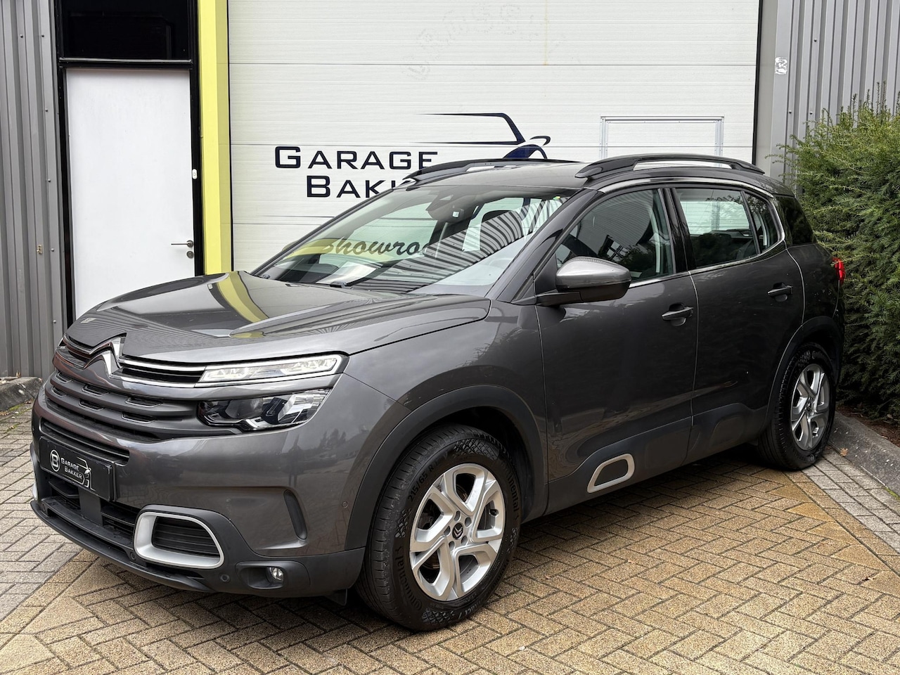 Citroën C5 Aircross - 1.2 PureTech Business Distributieriem is vervangen, Trekhaak, Stoelverwarming - AutoWereld.nl