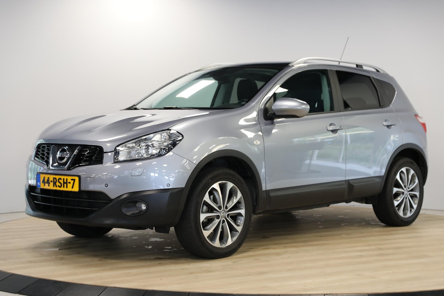 Nissan Qashqai - 2.0 Tekna | Afneembare Trekhaak | Volledig onderhouden | Nieuwstaat! - AutoWereld.nl
