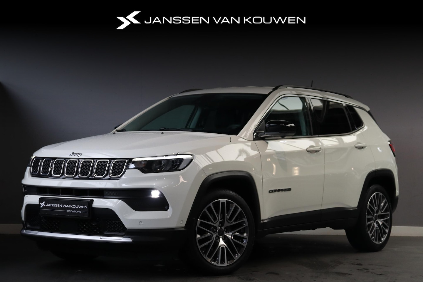 Jeep Compass - 1.3T Limited Navigatie Camera Led Clima - AutoWereld.nl