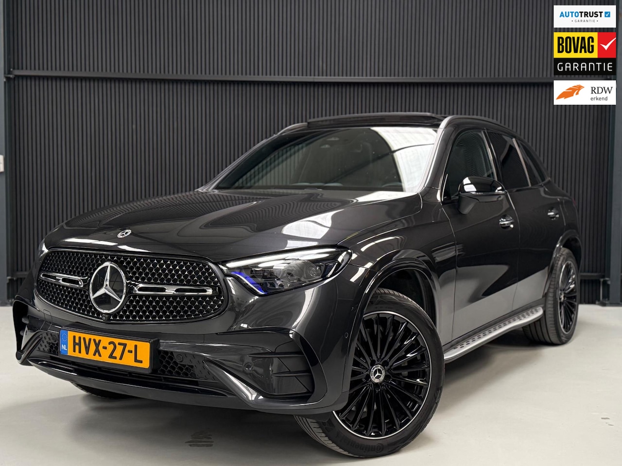 Mercedes-Benz GLC-klasse - 300e 4MATIC AMG Line|Massage|HUD|3D Burmester| - AutoWereld.nl