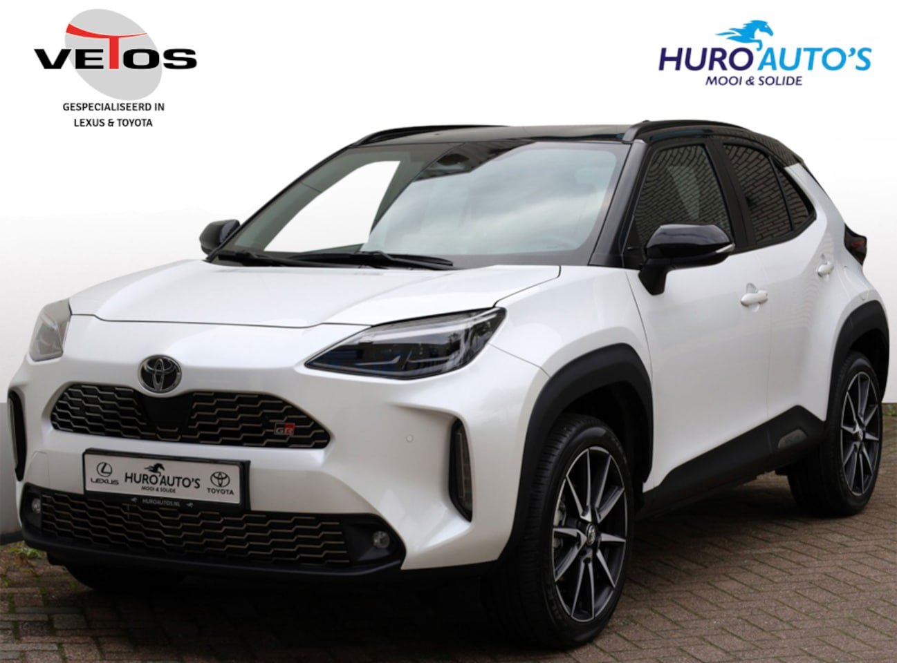 Toyota Yaris Cross - 1.5 Hyb 130 GR Sport | Nieuw | Half Leder/Alcantara | Dodehoek - AutoWereld.nl