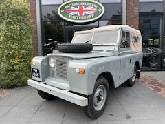 Land Rover 88 - 88" Series 2a