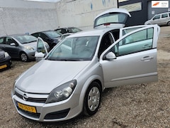 Opel Astra - 1.6 Essentia 5 deurs Airco nwe apk