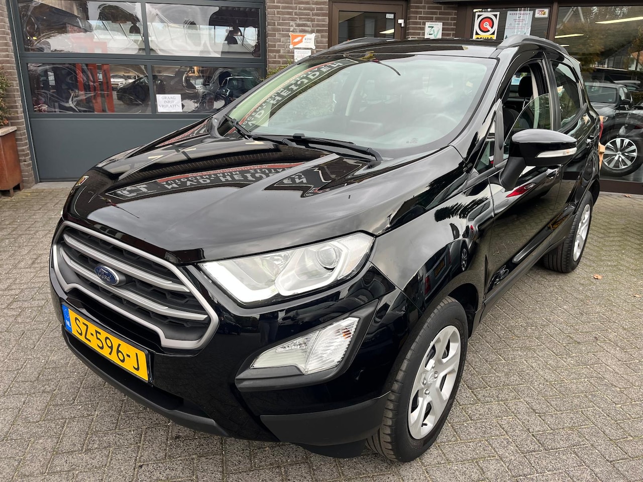 Ford EcoSport - 1.0 EcoBoost Trend Camera Navigatie - AutoWereld.nl