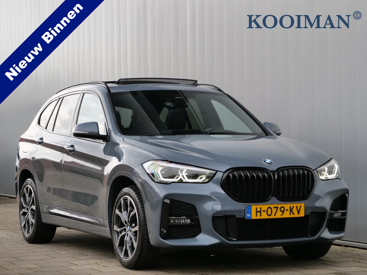 BMW X1 - sDrive20i 192pk High Executive Edition Automaat M-Sport / Trekhaak / Schuifdak / Leder / H - AutoWereld.nl