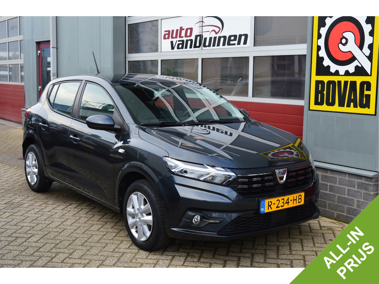 Dacia Sandero - 1.0 TCe 90 Comfort O.a: Navi, Clima, Cruise, PDC, Camera, Carplay, Etc. All-in prijs! - AutoWereld.nl