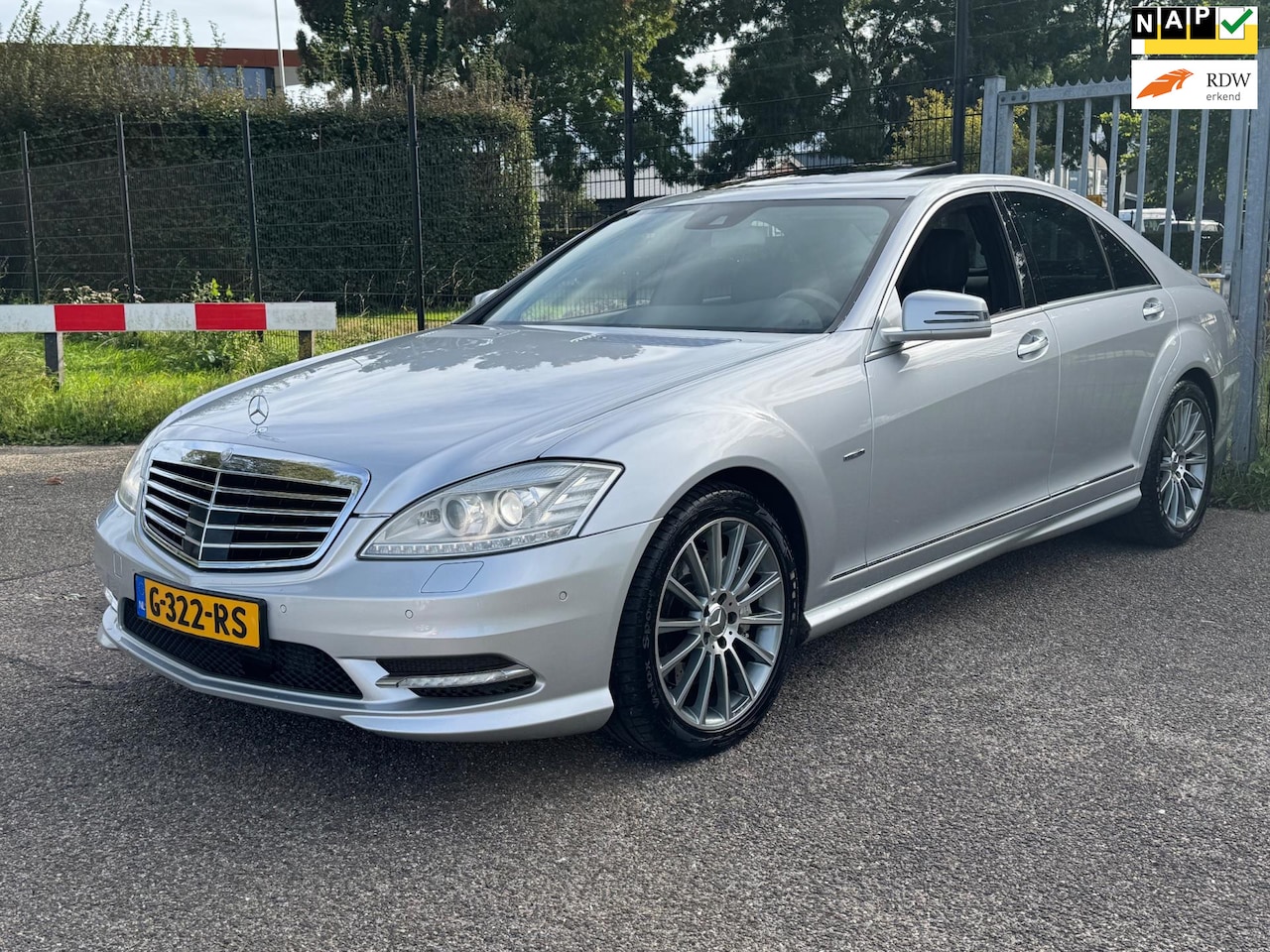 Mercedes-Benz S-klasse - S350 CDI BlueEFFICIENCY AMG Pack Opendak 19inch Camera - AutoWereld.nl