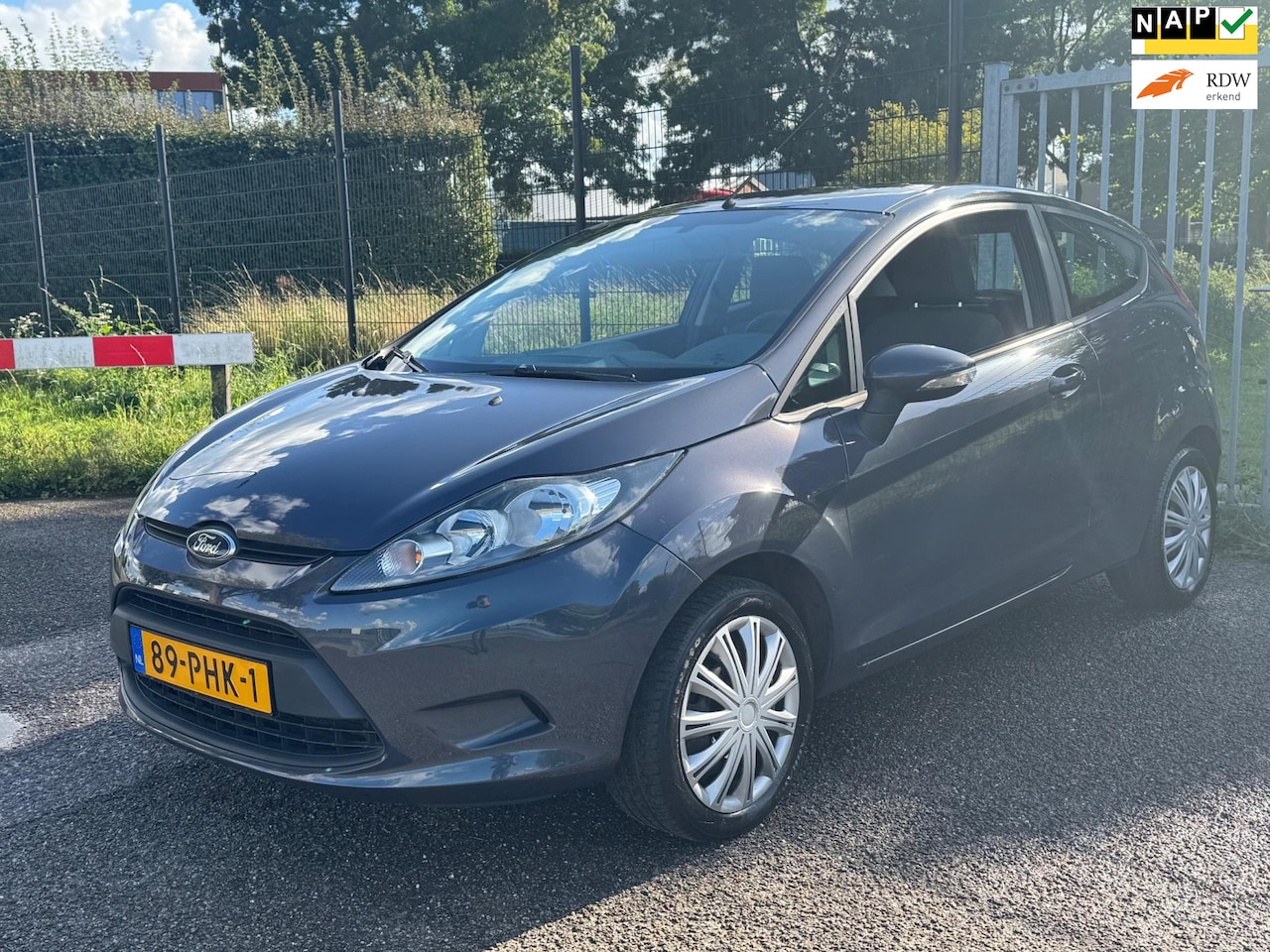 Ford Fiesta - 1.25 Limited Airco NAP Dealeronderhouden - AutoWereld.nl