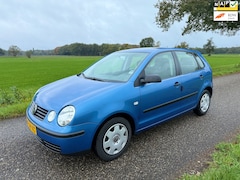 Volkswagen Polo - 1.2-12V
